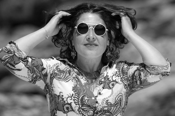 Quelle veste associer à votre robe longue pour un style parfait ?